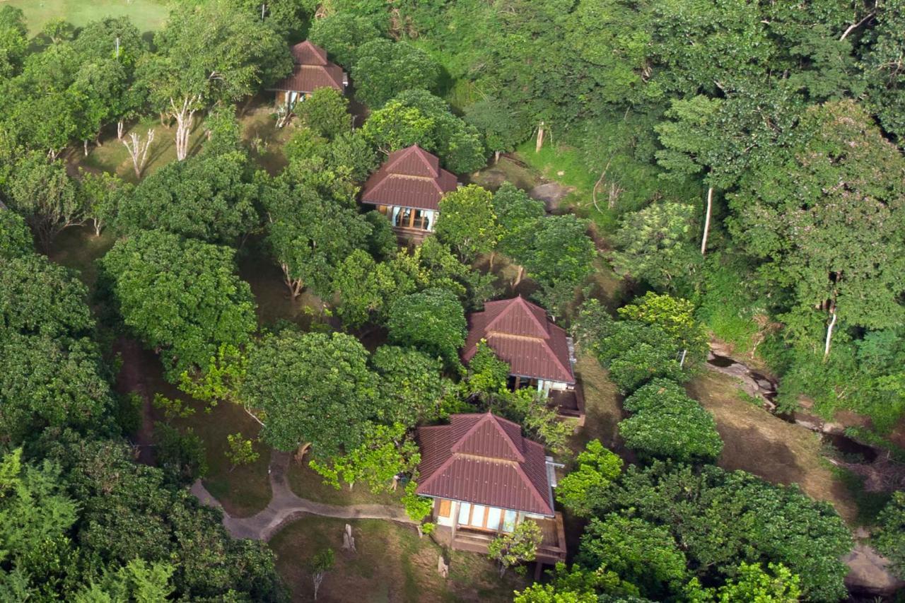 Tawan Riverside Mae Wang Exterior photo